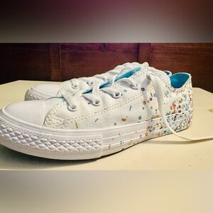 Girls' Chuck Taylor All Star Ox Confetti Casual Sneakers